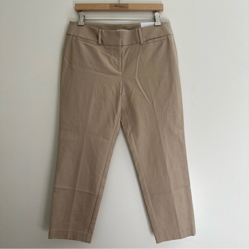 Ann Taylor LOFT Pants Women’s Size 8 The Rivera Pant Cropped Marisa Fit  New!!!